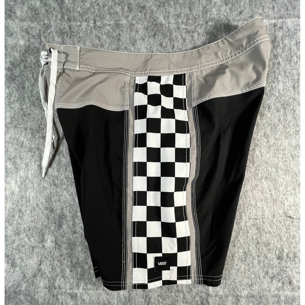 VANS Mens 32 Boardshorts Black Checkerboard Side 7" inseam - Picture 4 of 11